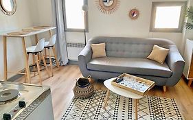 Studio cosy à deux minutes du port